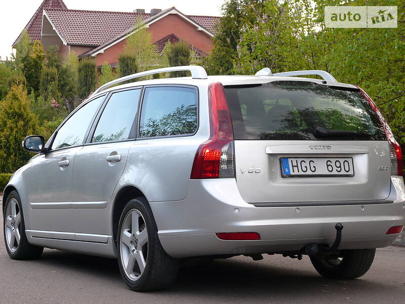 Універсал Volvo V50 2009 в Рівному