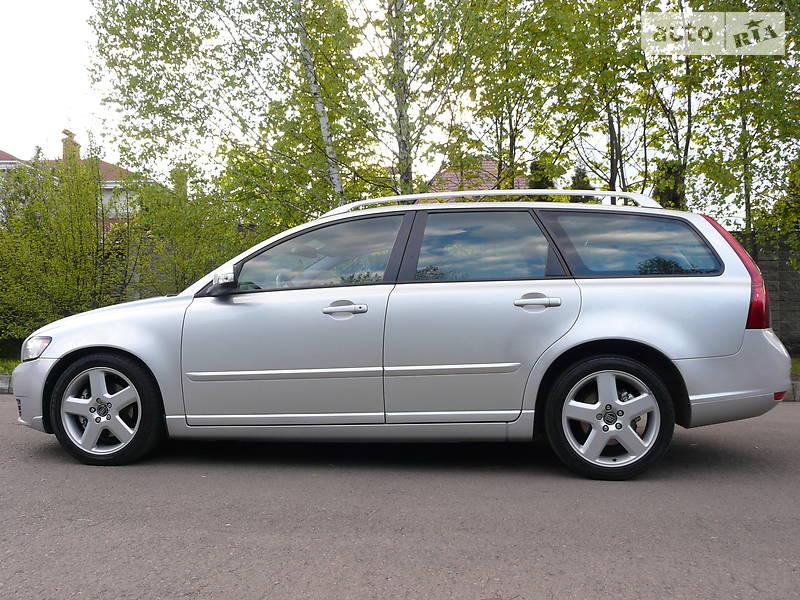 Універсал Volvo V50 2009 в Рівному
