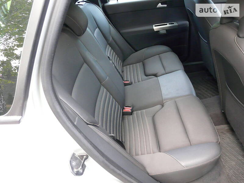 Універсал Volvo V50 2009 в Рівному