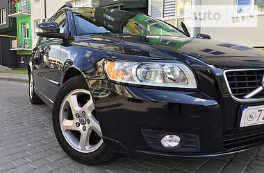 Универсал Volvo V50 2011 в Львове