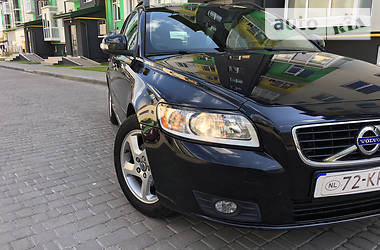 Универсал Volvo V50 2011 в Львове