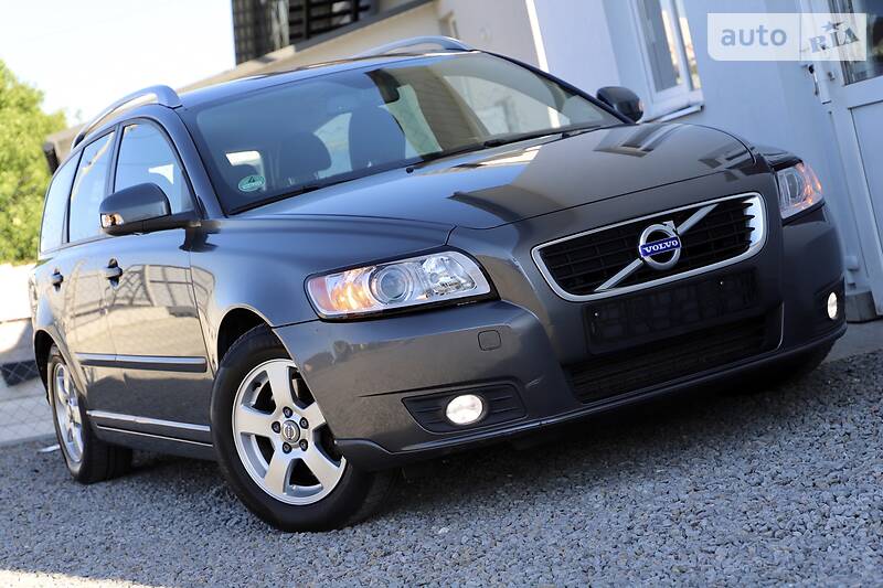 Універсал Volvo V50 2012 в Дрогобичі