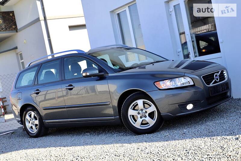 Універсал Volvo V50 2012 в Дрогобичі