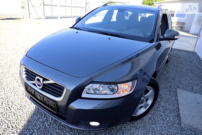 Універсал Volvo V50 2012 в Дрогобичі