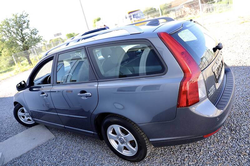 Універсал Volvo V50 2012 в Дрогобичі