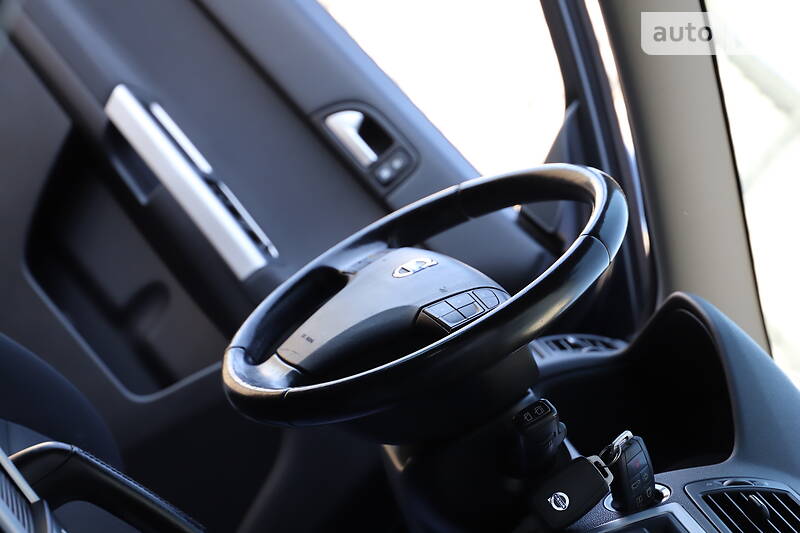 Універсал Volvo V50 2012 в Дрогобичі