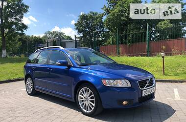 Volvo V50 2009