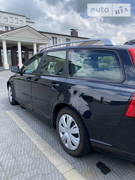 Універсал Volvo V50 2012 в Стрию