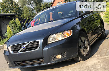 Универсал Volvo V50 2010 в Дрогобыче