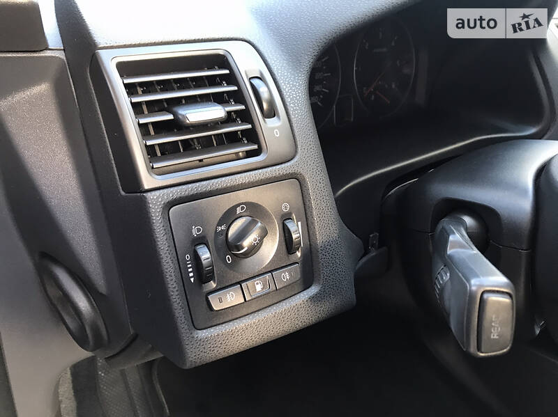 Універсал Volvo V50 2011 в Софіївській Борщагівці