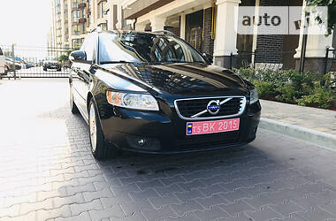 Volvo V50 2011 Volvo V50 2011