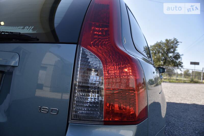 Універсал Volvo V50 2009 в Дрогобичі