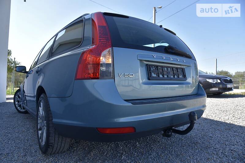 Універсал Volvo V50 2009 в Дрогобичі