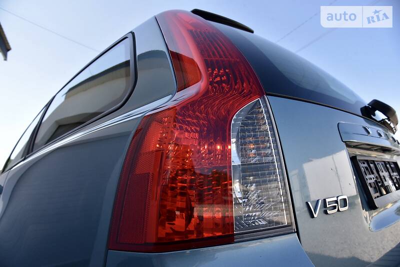 Універсал Volvo V50 2009 в Дрогобичі