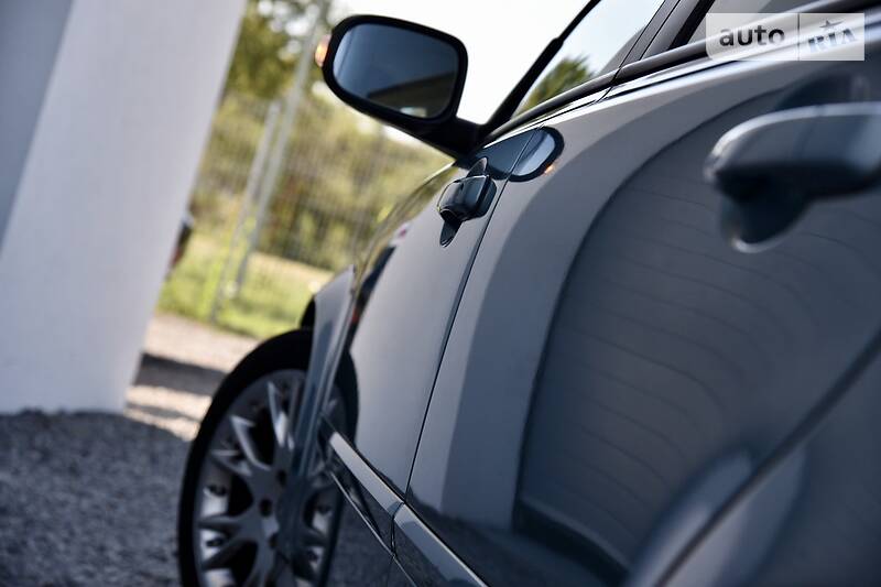 Універсал Volvo V50 2009 в Дрогобичі