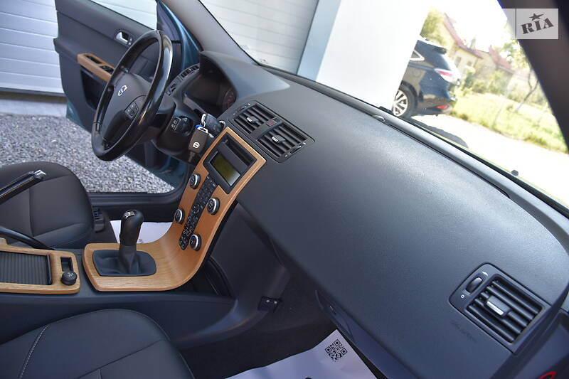 Універсал Volvo V50 2009 в Дрогобичі