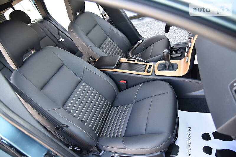 Універсал Volvo V50 2009 в Дрогобичі