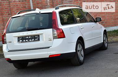 Універсал Volvo V50 2010 в 