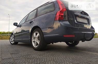 Універсал Volvo V50 2010 в 