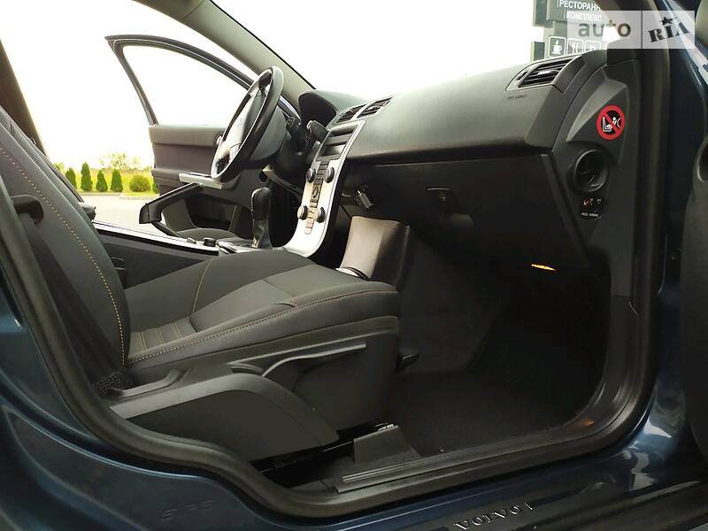 Універсал Volvo V50 2010 в Стрию