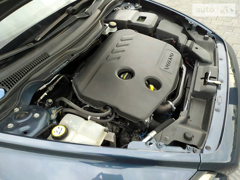 Універсал Volvo V50 2010 в Стрию