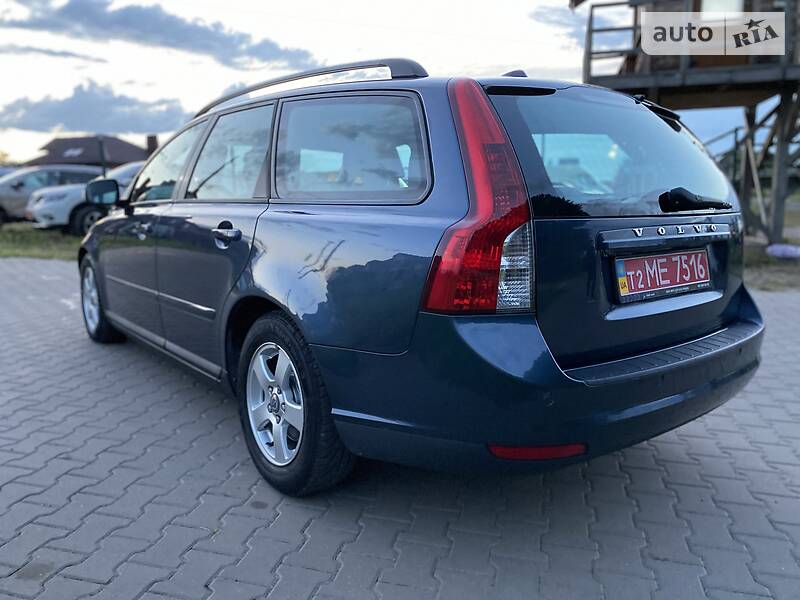 Універсал Volvo V50 2010 в Рівному фото 8 Універсал Volvo V50 2010 в Рівному