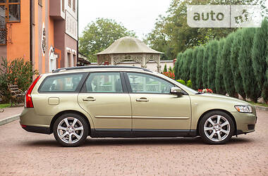 Універсал Volvo V50 2010 в 