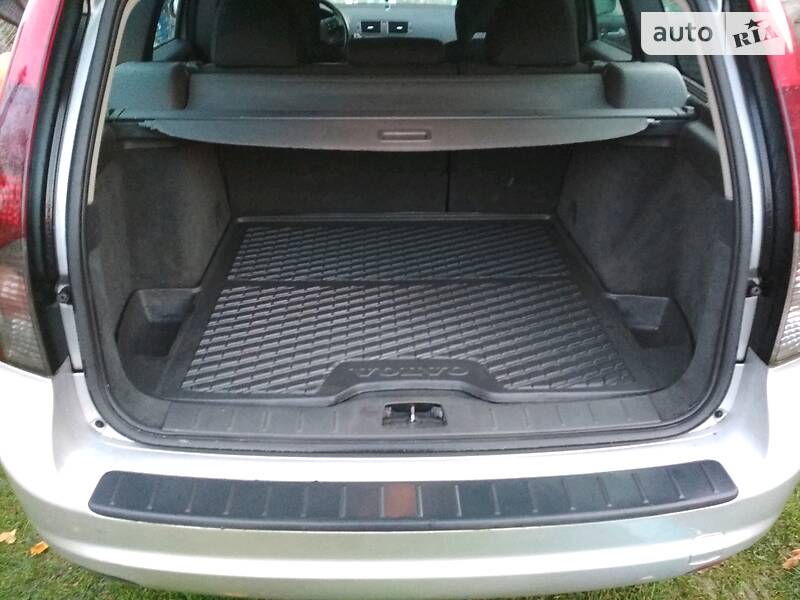 Универсал Volvo V50 2008 в Дрогобыче фото 14 Универсал Volvo V50 2008 в Дрогобыче