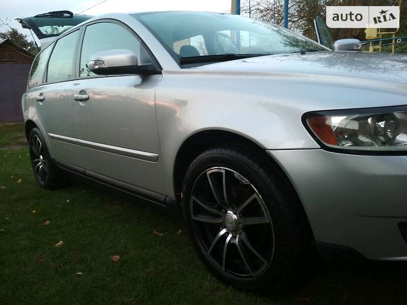Универсал Volvo V50 2008 в Дрогобыче фото 4 Универсал Volvo V50 2008 в Дрогобыче