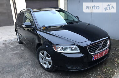 Универсал Volvo V50 2009 в Киеве