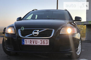 Универсал Volvo V50 2011 в Трускавце