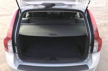 Универсал Volvo V50 2009 в 