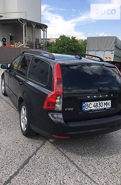 Универсал Volvo V50 2009 в 