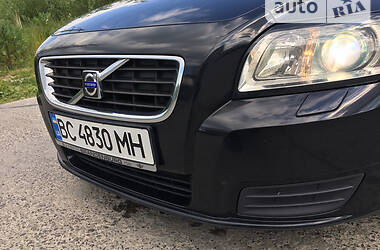 Универсал Volvo V50 2009 в 