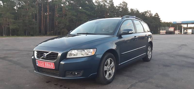 Volvo V50