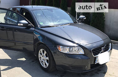 Volvo V50 2009