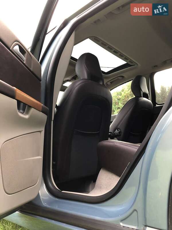 Универсал Volvo V50 2007 в Луцке
