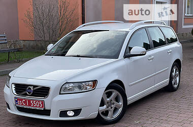 Универсал Volvo V50 2012 в 