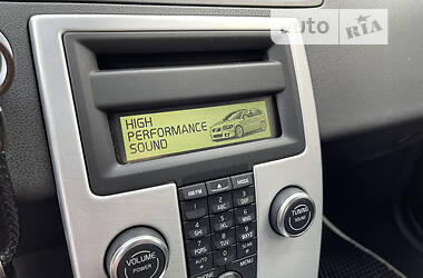Универсал Volvo V50 2012 в 