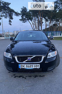 Универсал Volvo V50 2009 в 