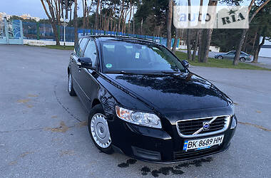 Универсал Volvo V50 2009 в 