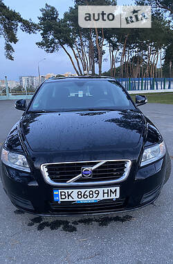 Универсал Volvo V50 2009 в 