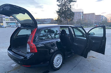 Универсал Volvo V50 2009 в 