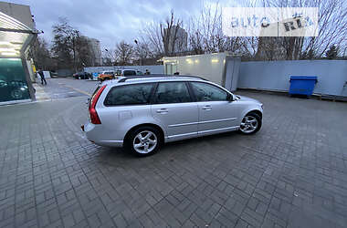 Універсал Volvo V50 2010 в Козятині