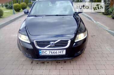 Volvo V50 2010