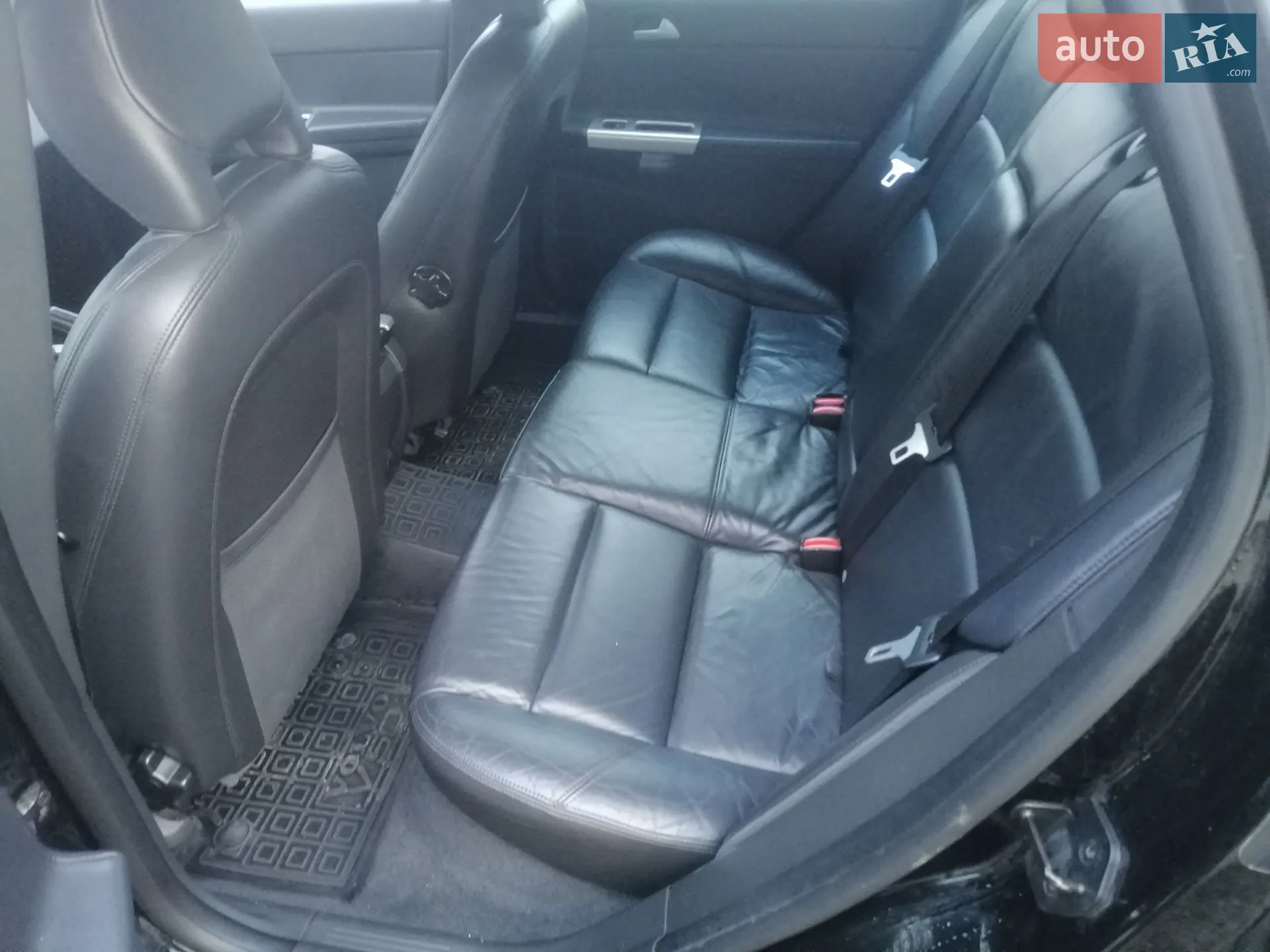 2010 Volvo V50 - мініатюра 7