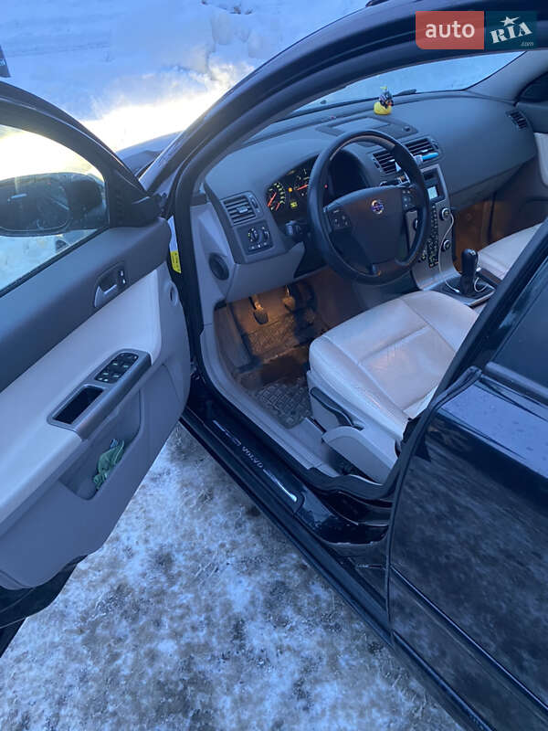 Універсал Volvo V50 2008 в Хмельницькому