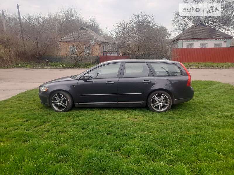 Универсал Volvo V50 2009 в Долинской фото 14 Универсал Volvo V50 2009 в Долинской