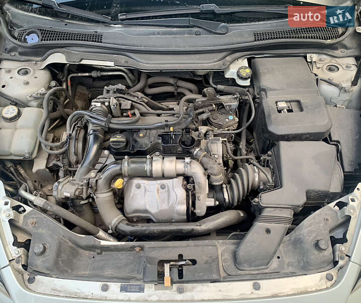 Универсал Volvo V50 2011 в Черкассах