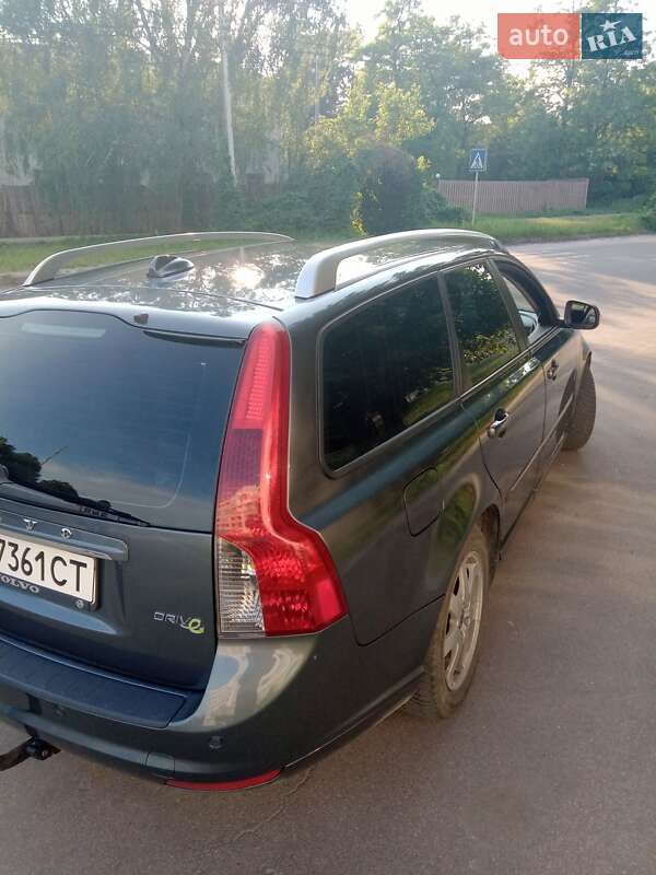 Универсал Volvo V50 2012 в Шостке